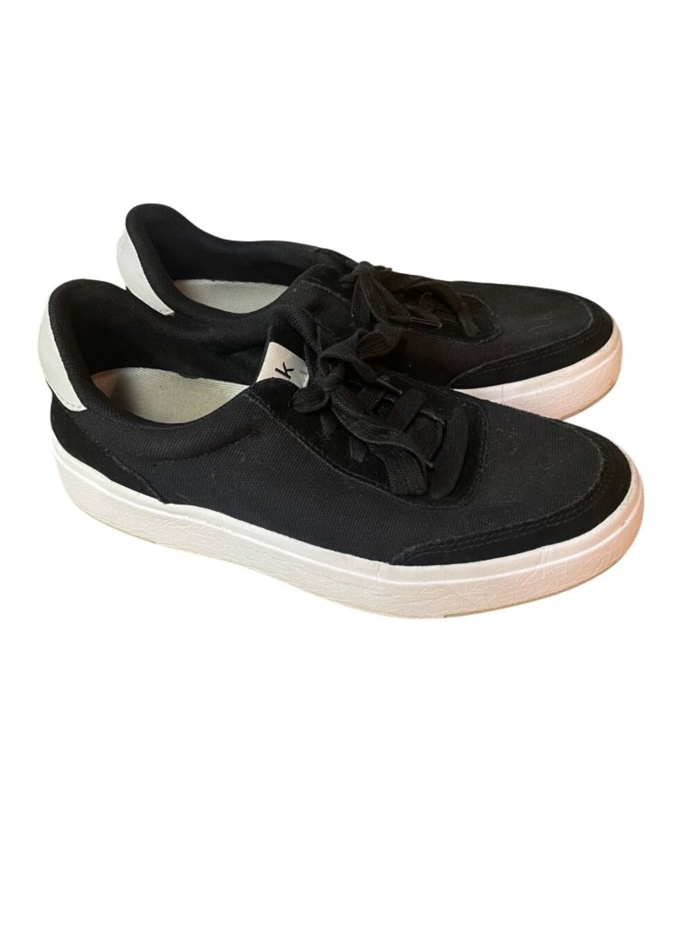 Kizik Prague Slip On Sneakers Black Sz 7 (Women); 5.5 (Men)